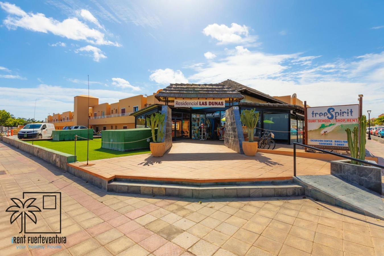 Hola Bent Pool And Terrace Irent Fuerteventura Lägenhet Corralejo Exteriör bild