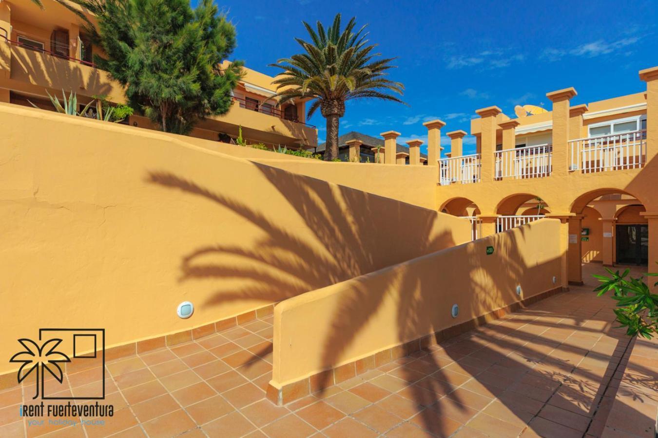 Hola Bent Pool And Terrace Irent Fuerteventura Lägenhet Corralejo Exteriör bild